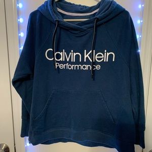 Women’s Medium Calvin Klein Performance sweatshirt